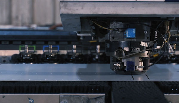 mcshane equipment  ScaleMaxWidthWzEzNjZd
